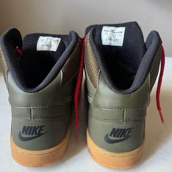 Nike Son of Force Winter Mid Dark Loden/Green/Gum - Picture 1 of 6